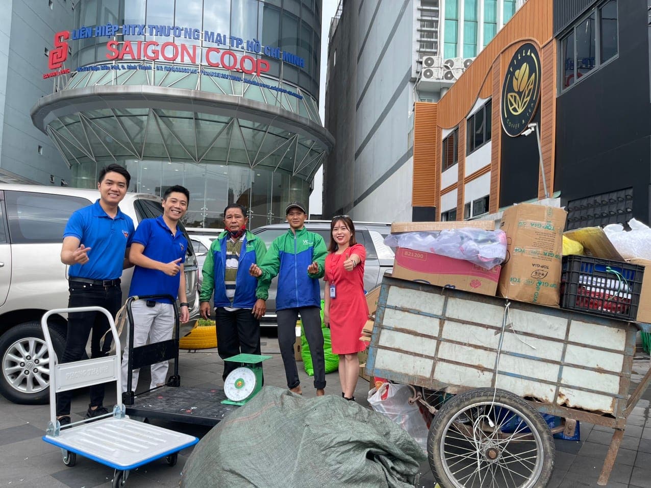 VECA đồng hành cùng Saigon Co.op tại chương trình "Gom tái chế - Nhận quà xinh"